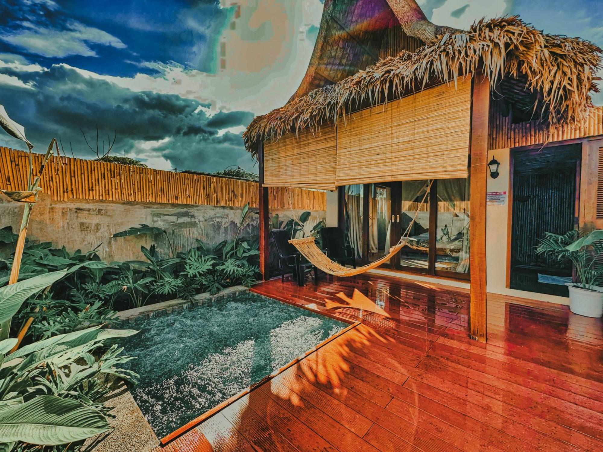 Reca Resort Official Porac Oda fotoğraf